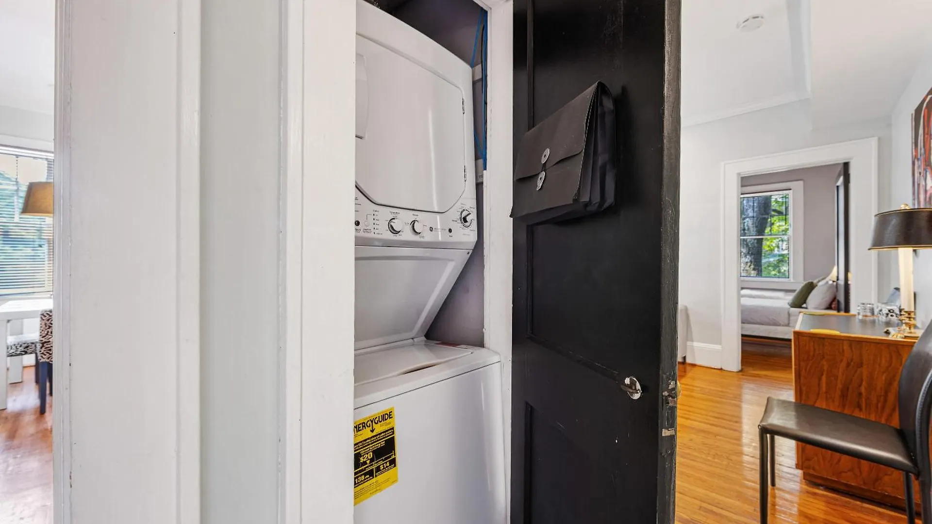 Spacious 2Br In Myers Park With Sunroom Charlotte Vakantiehuis